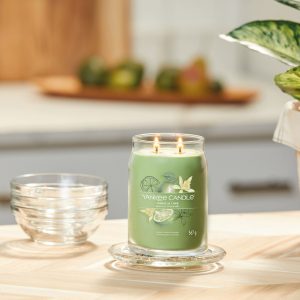Yankee Candle Vanilla Lime Signature Duża Świeca 567g